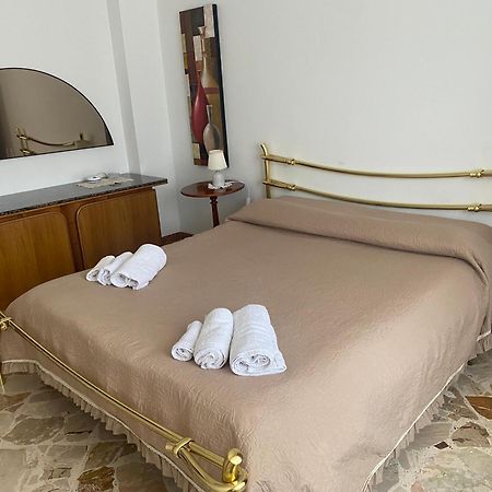 شقة Dolce Sicily A 2Km Dal Centro باليرمو المظهر الخارجي الصورة