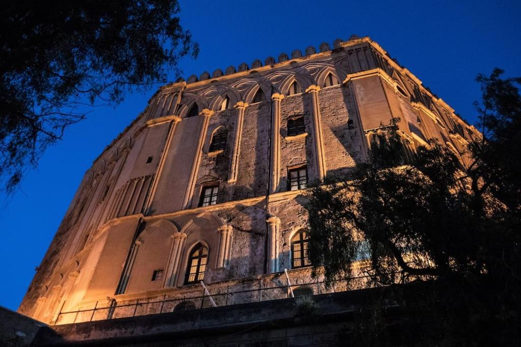 شقة Dolce Sicily A 2Km Dal Centro باليرمو المظهر الخارجي الصورة